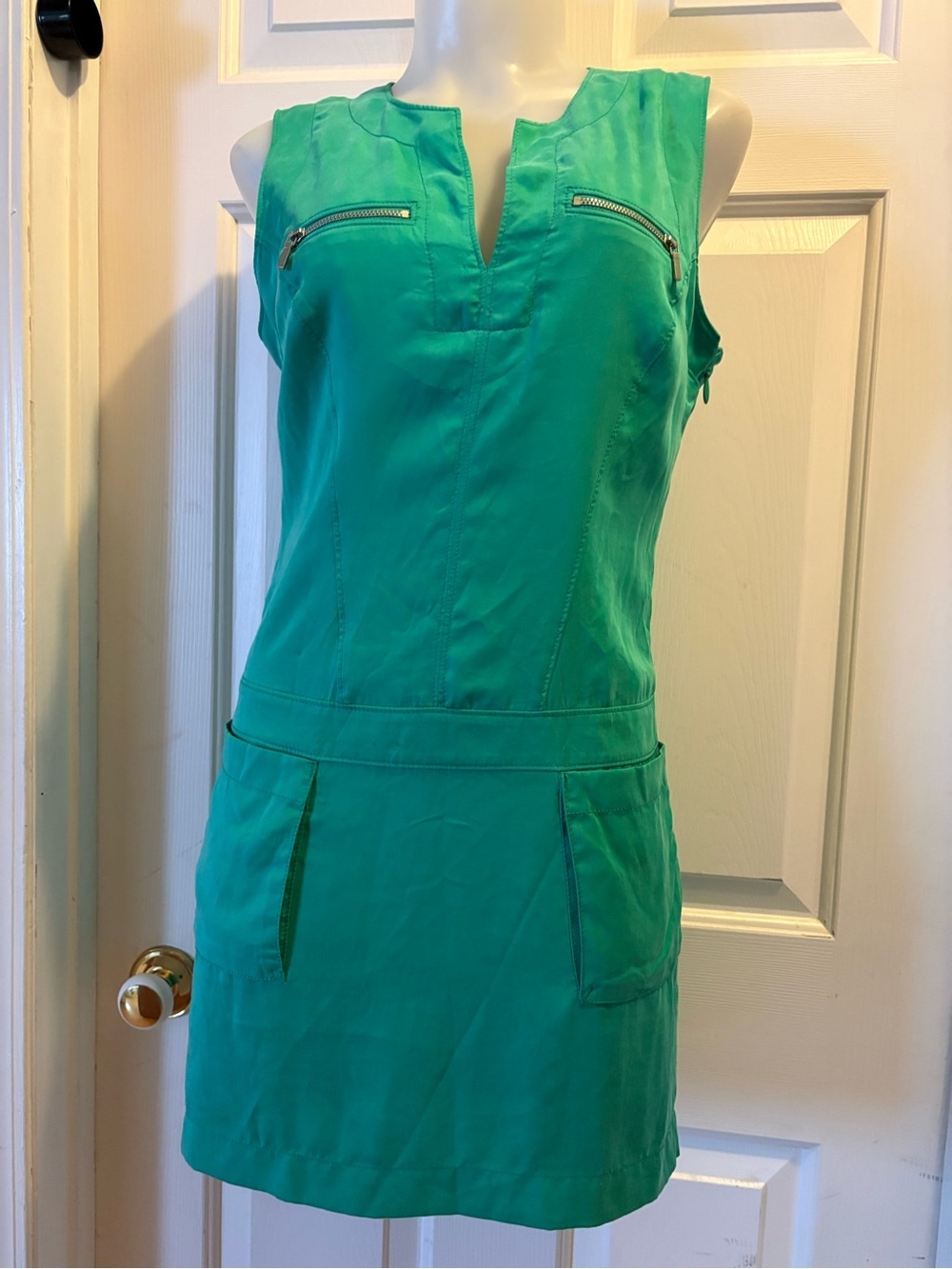 Bebe Green Sleeveless Cargo Pocket Sheath Mini Dress, Sz 4